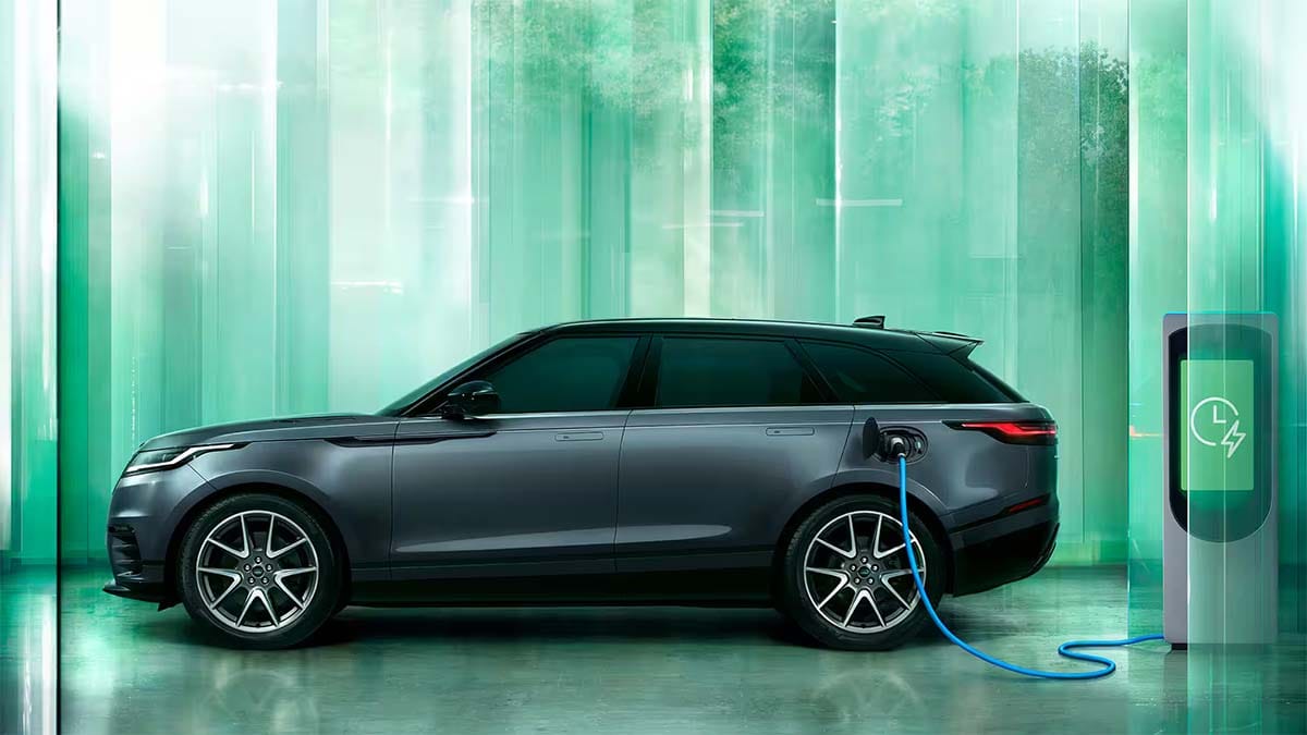 Range Rover Velar EV: el británico se electrifica con estilo y mala leche