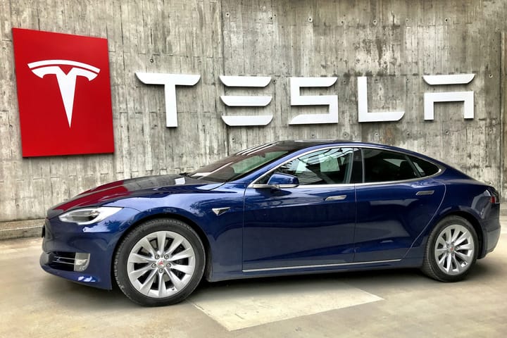 Tesla se estrella: de dominar el mundo a perder el control
